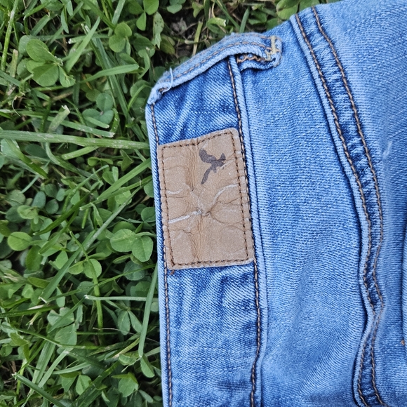 American Eagle Outfitters US 2 - Picture 4 of 5